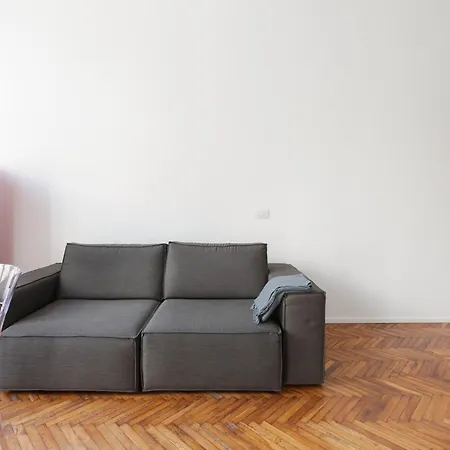 Apartamento Lovely Near Piazza Cinque Giornate *